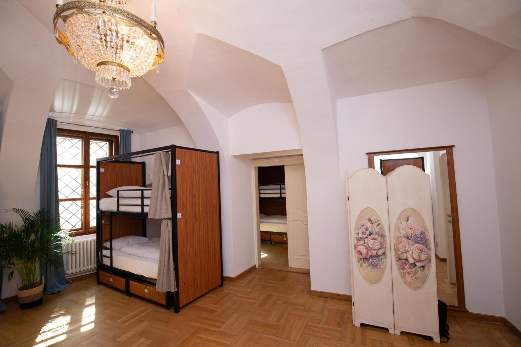 Women'S Only Hostel - Female Only Prague Luaran gambar