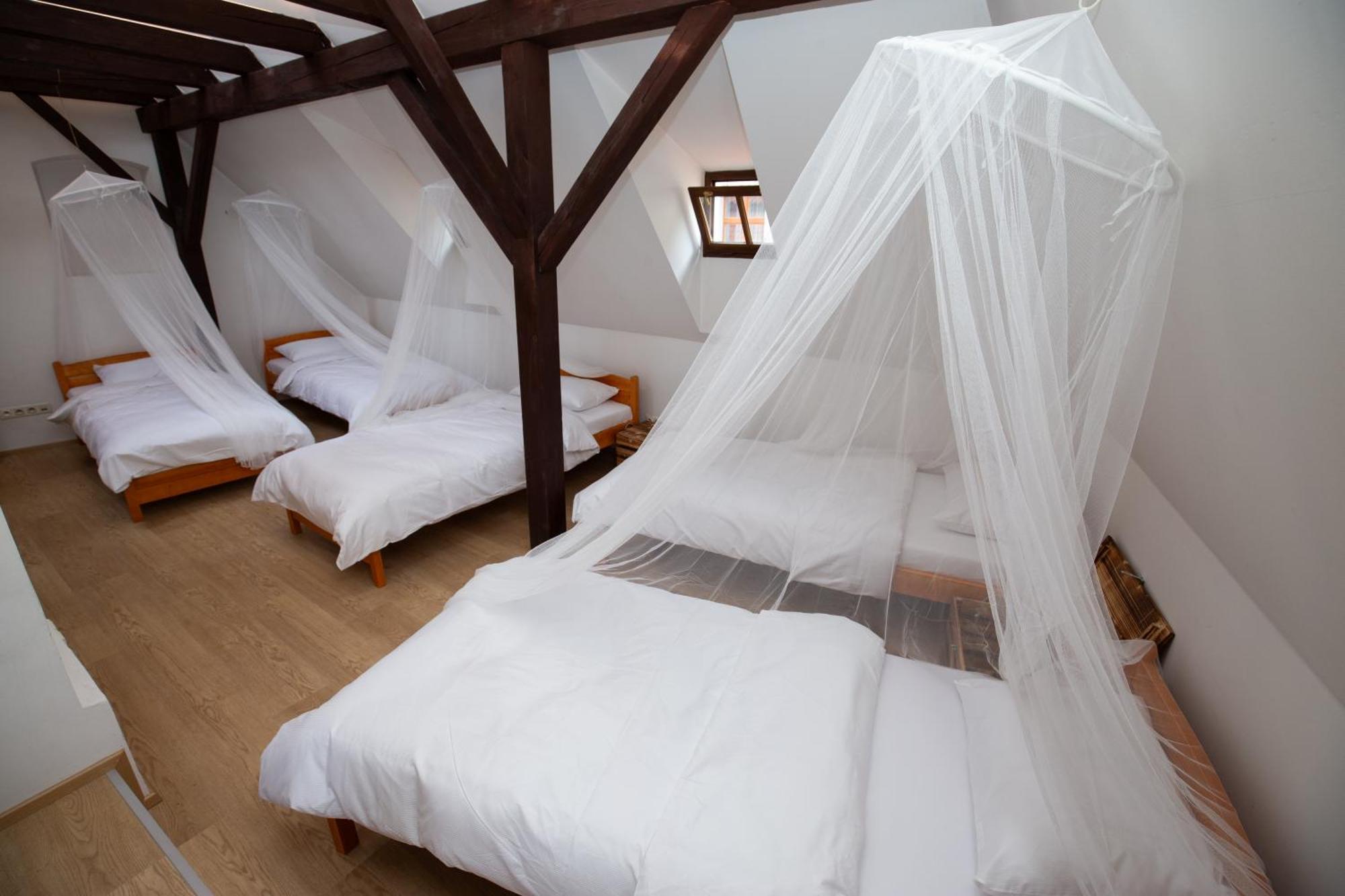 Women'S Only Hostel - Female Only Prague Luaran gambar